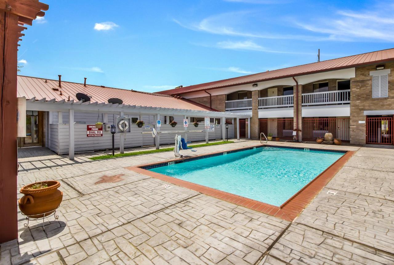 Americas Best Value Inn Columbus Ngoại thất bức ảnh